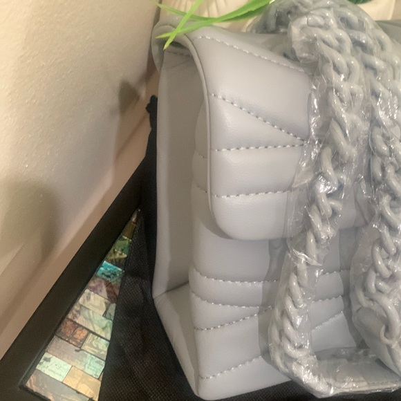 Kurt Geiger London Kensington Union Jack Leather Chain Strap Bag - Picture 10 of 16